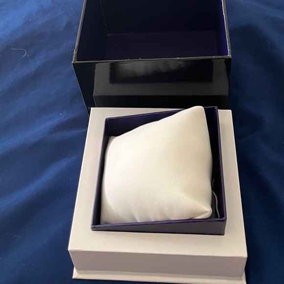 SOLD - Picture 6 of 7